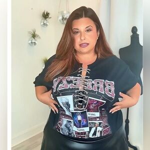 Plus Custom Chris Brown Tee